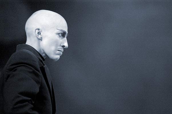 ONCE, St. Petersburg, April 2006. Tanja Chabarova. Foto: W. Schesterikow